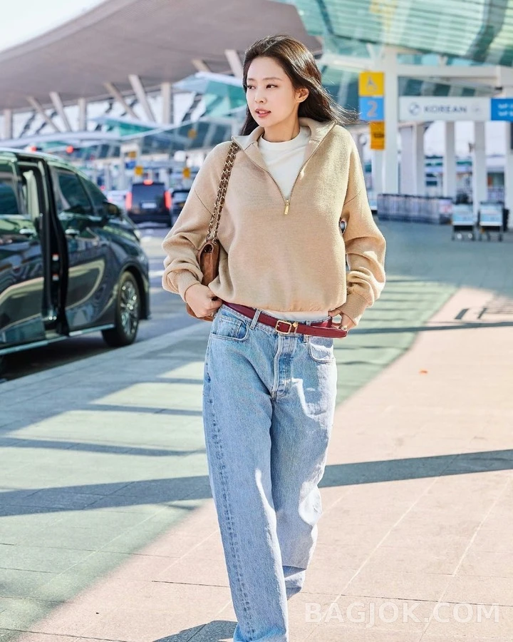 샤넬 샤넬 더블 C 로고 스트레이트핏 데님 팬츠 상세 이미지