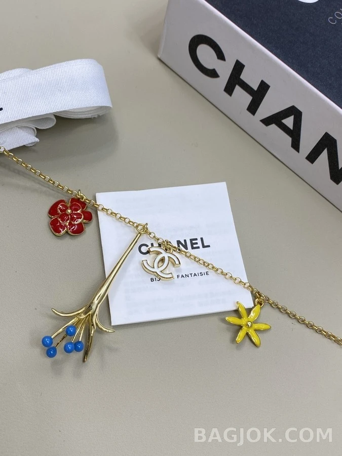 샤넬 샤넬 컬러 플라워 참 목걸이 상세 이미지