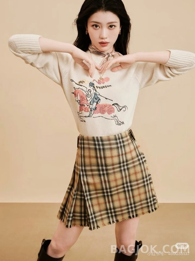 버버리 버버리 체크 랩 플리츠 스커트 상세 이미지