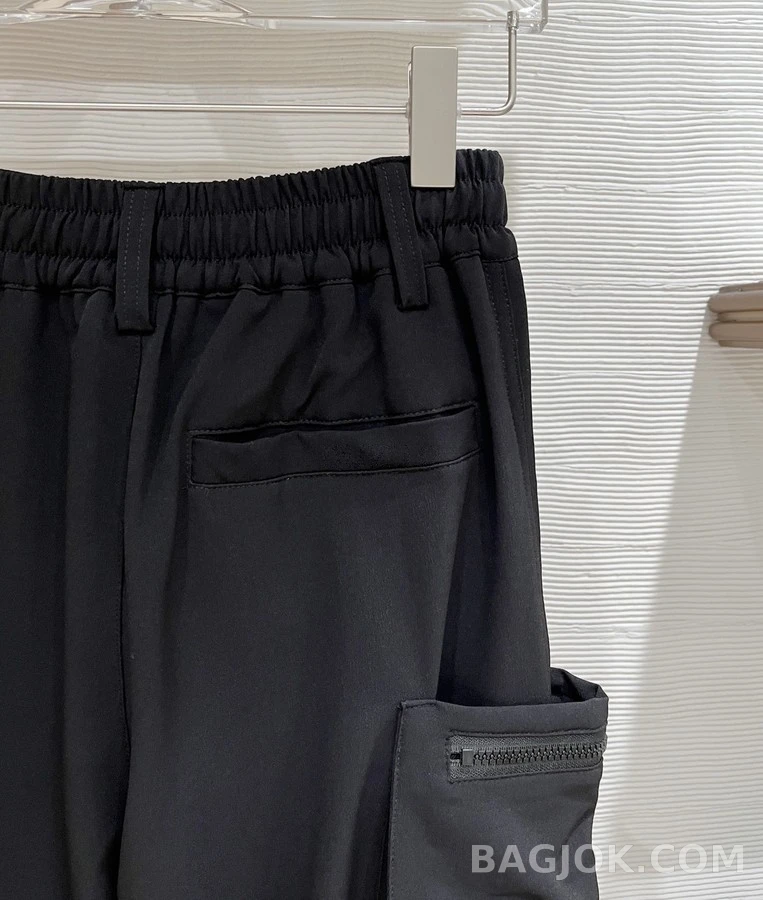 발렌시아가 발렌시아가 멀티 포켓 카고 팬츠 상세 이미지