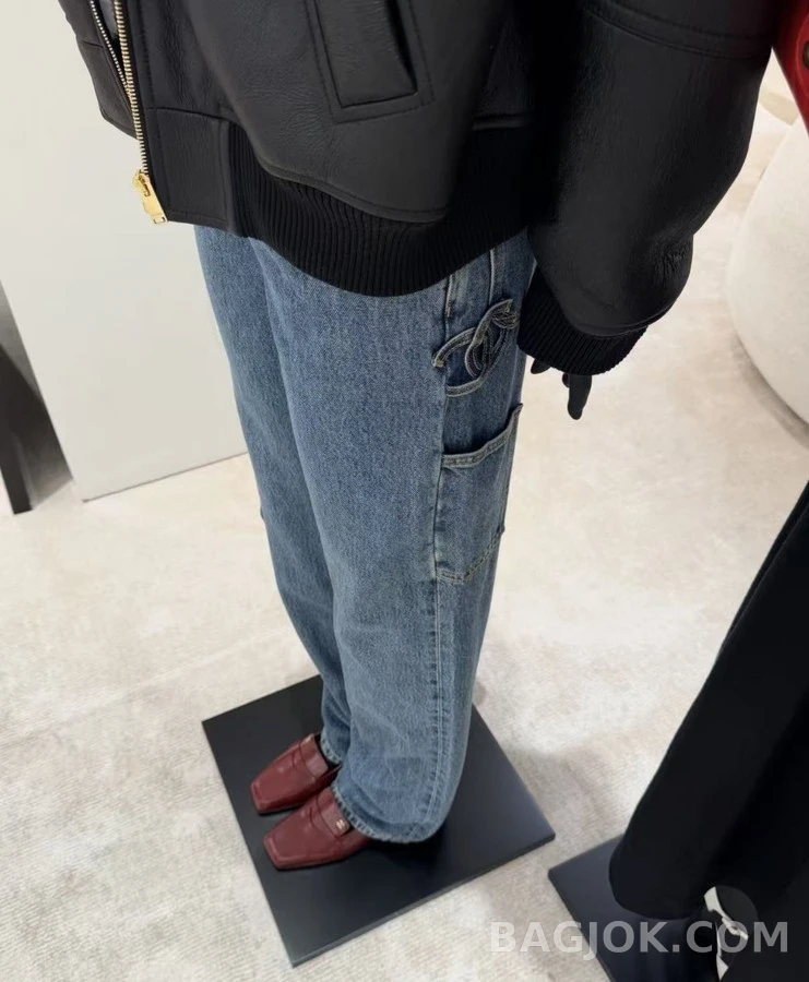 샤넬 샤넬 로고 카펜터 데님 팬츠 상세 이미지