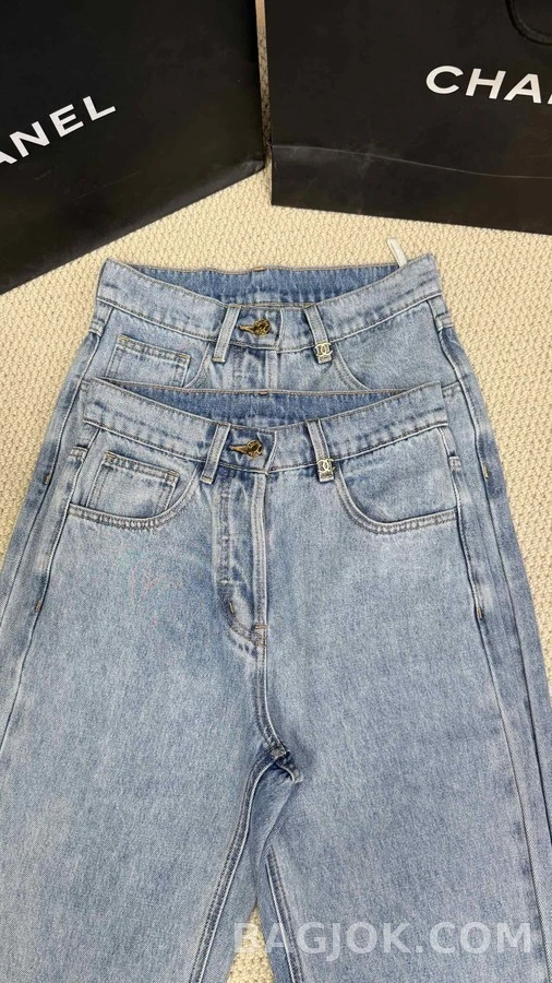 샤넬 샤넬 로고 와이드 데님 팬츠 상세 이미지