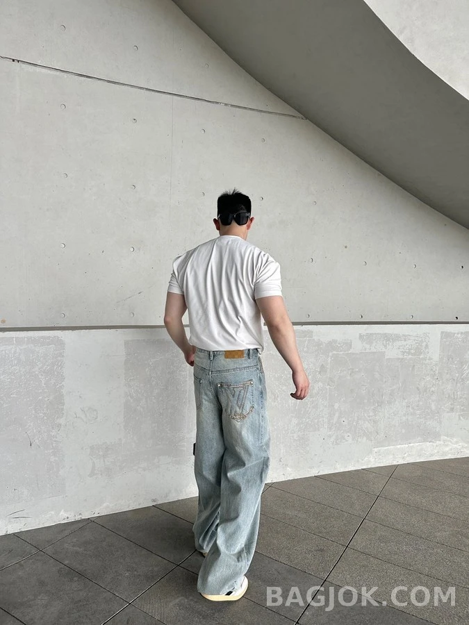 루이비통 루이비통 워싱 와이드 데님 팬츠 상세 이미지