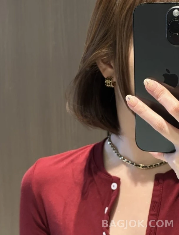 샤넬 샤넬 로고 가죽 체인 귀걸이 상세 이미지
