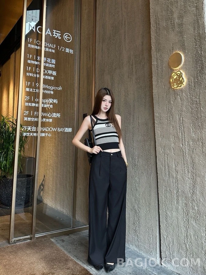 프라다 프라다 플리츠 와이드 팬츠 상세 이미지