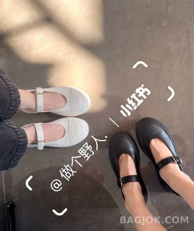 샤넬 샤넬 퀼팅 밑창 스트랩 플랫 상세 이미지