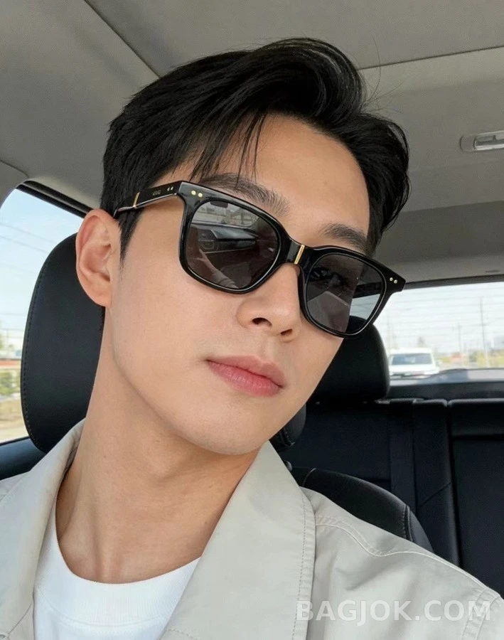 셀린느 셀린느 클래식 접이식 스퀘어 선글라스 상세 이미지
