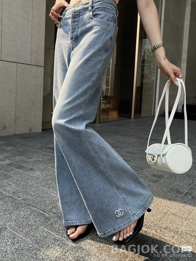 샤넬 샤넬 더블 C 로고 자수 와이드 데님 팬츠 상세 이미지