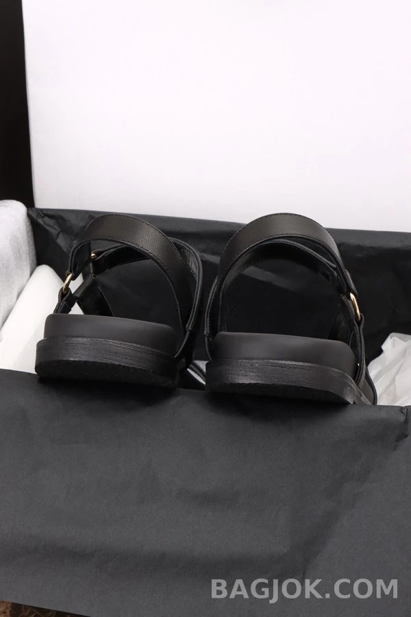 셀린느 셀린느 트리오페 버클 샌들 상세 이미지