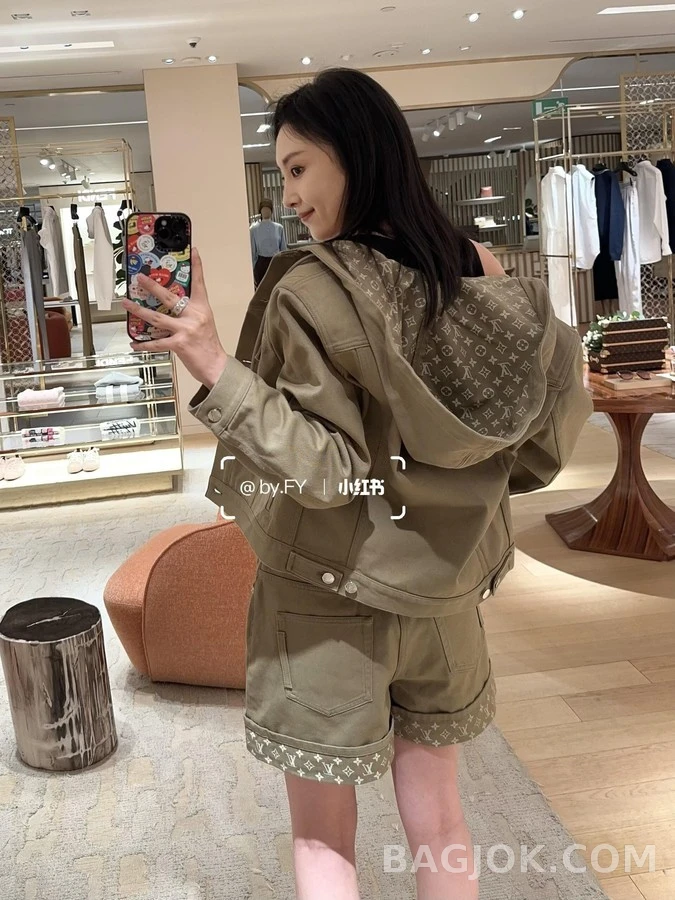 루이비통 루이비통 모노그램 롤업 와이드 데님 팬츠 상세 이미지