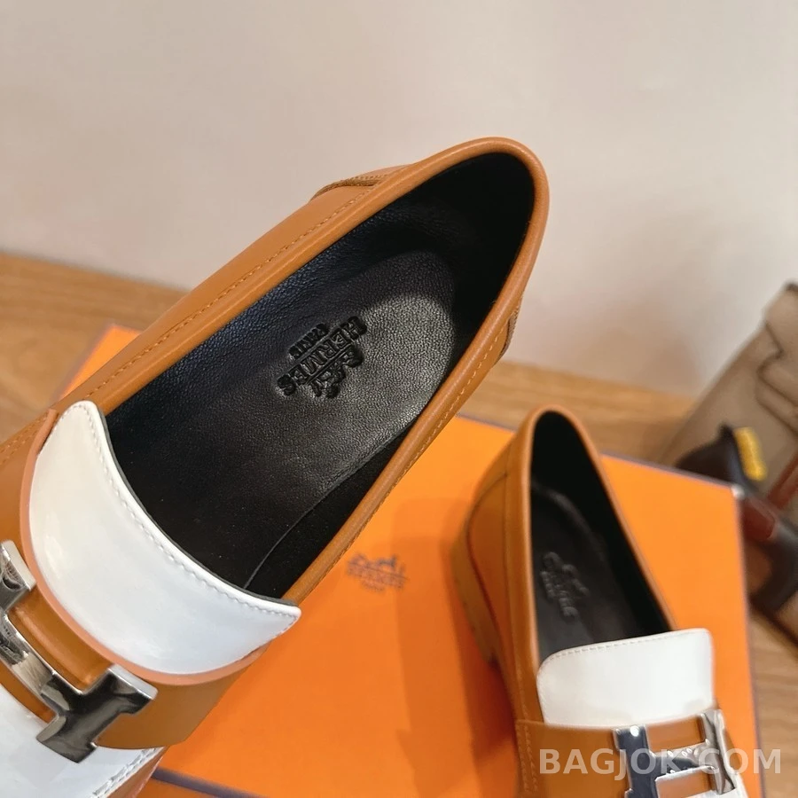 에르메스 에르메스 에클레어 투톤 로퍼 상세 이미지