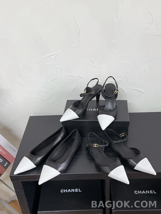 샤넬 샤넬 바이컬러 포인티드 슬링백 플랫 상세 이미지