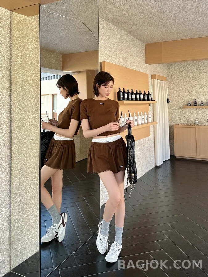미우미우 미우미우 로고 레이스 플레어 스커트 상세 이미지