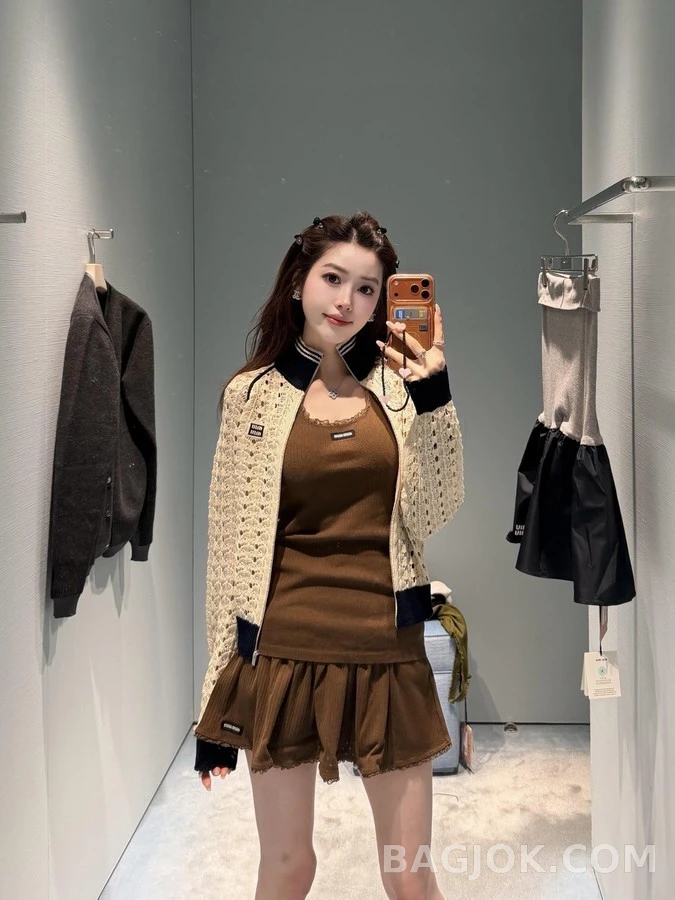 미우미우 미우미우 로고 레이스 플레어 스커트 상세 이미지