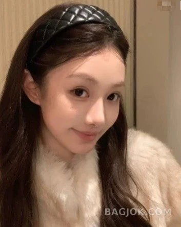 샤넬 샤넬 퀼팅 더블C 헤어밴드 상세 이미지