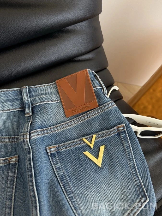 발렌티노 발렌티노 더블 V 로고 데님 팬츠 상세 이미지