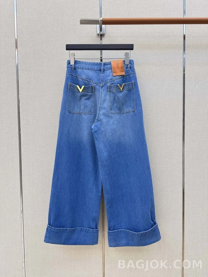 발렌티노 발렌티노 V 로고 와이드 크롭 데님 팬츠 상세 이미지