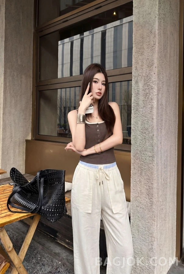 미우미우 미우미우 드로스트링 플랩 포켓 팬츠 상세 이미지