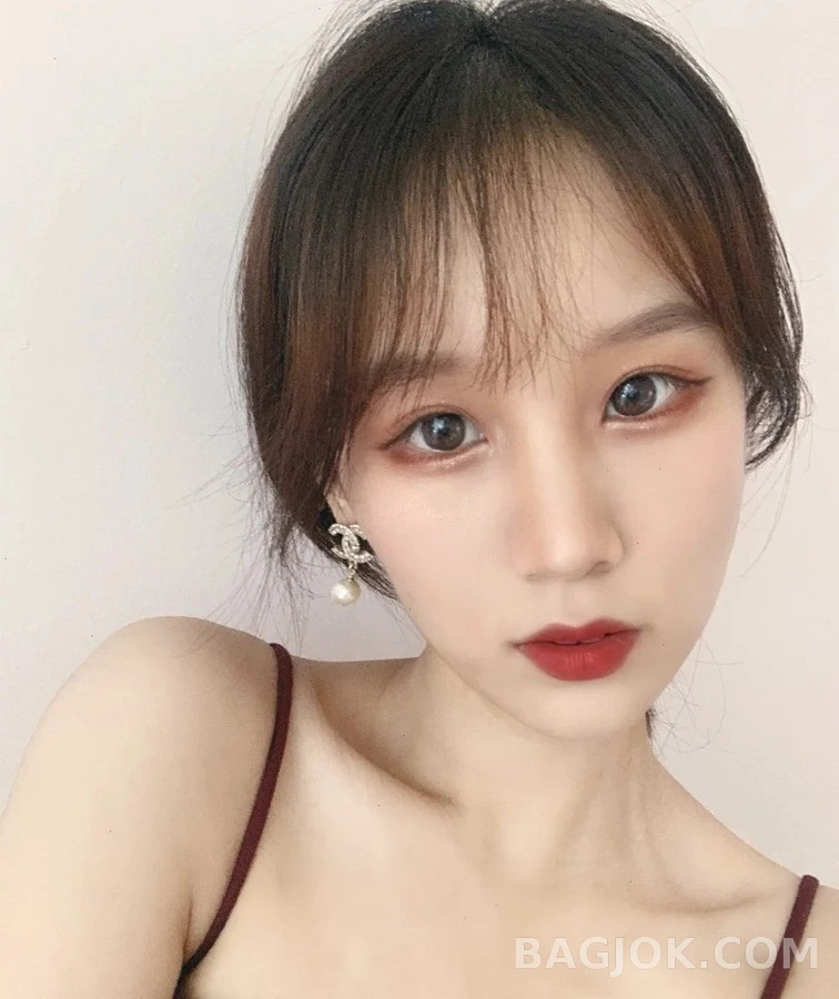 샤넬 샤넬 로고 크리스탈 진주 드롭 귀걸이 상세 이미지