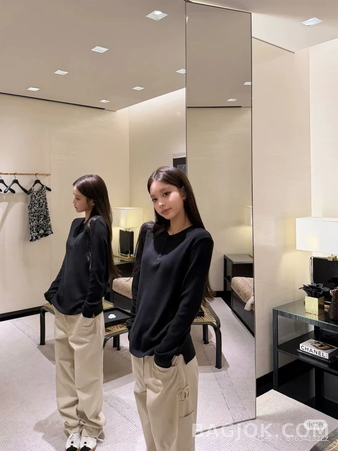 샤넬 샤넬 더블C 로고 카고 데님 팬츠 상세 이미지