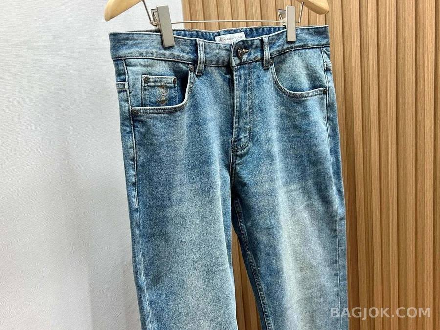 브루넬로 쿠치넬리 브루넬로 쿠치넬리 클래식 경량 캐주얼 데님 팬츠 상세 이미지