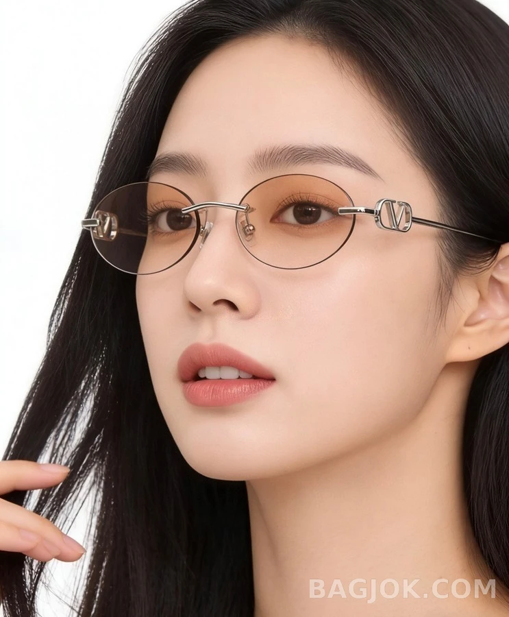 발렌티노 발렌티노 V로고 틴트 림리스 선글라스 상세 이미지