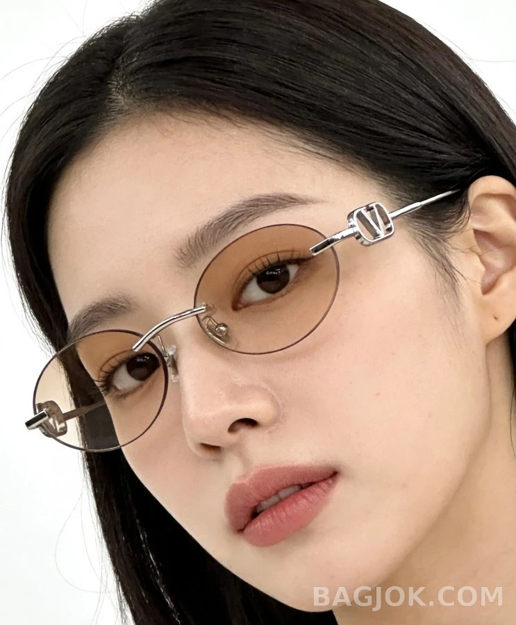 발렌티노 발렌티노 V로고 틴트 림리스 선글라스 상세 이미지