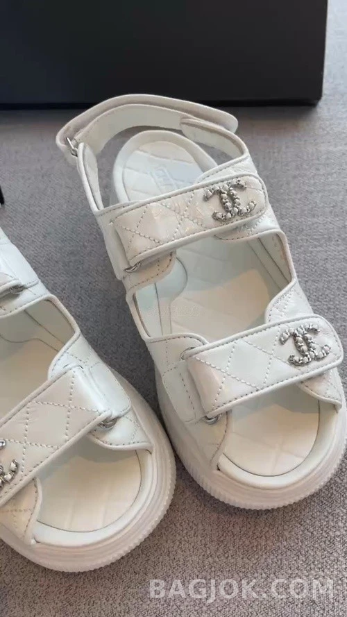 샤넬 샤넬 퀼팅 더블C 로고 플랫폼 샌들 상세 이미지
