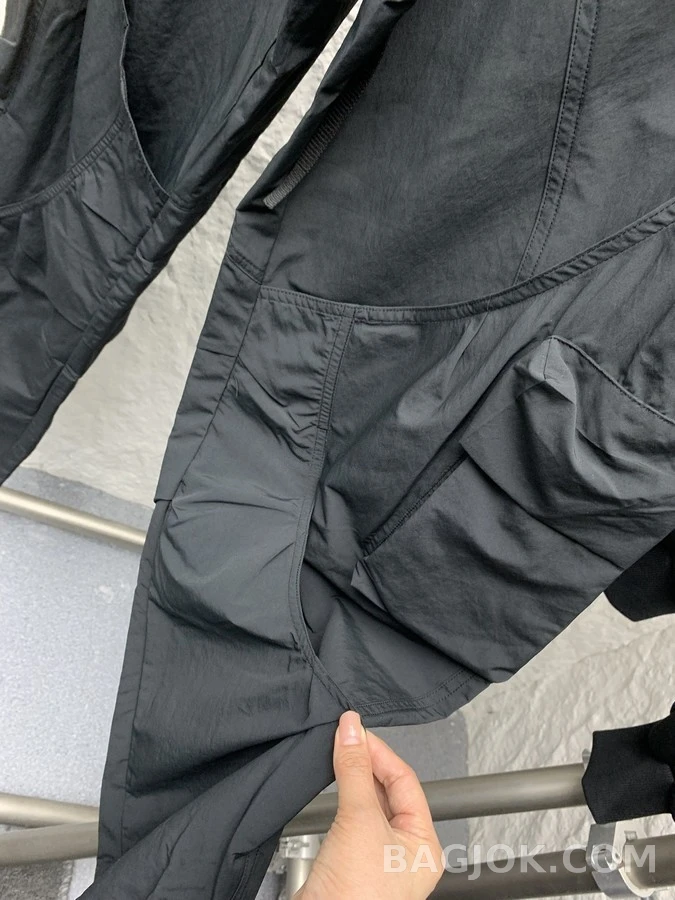 발렌시아가 발렌시아가 로고 카고 팬츠 상세 이미지