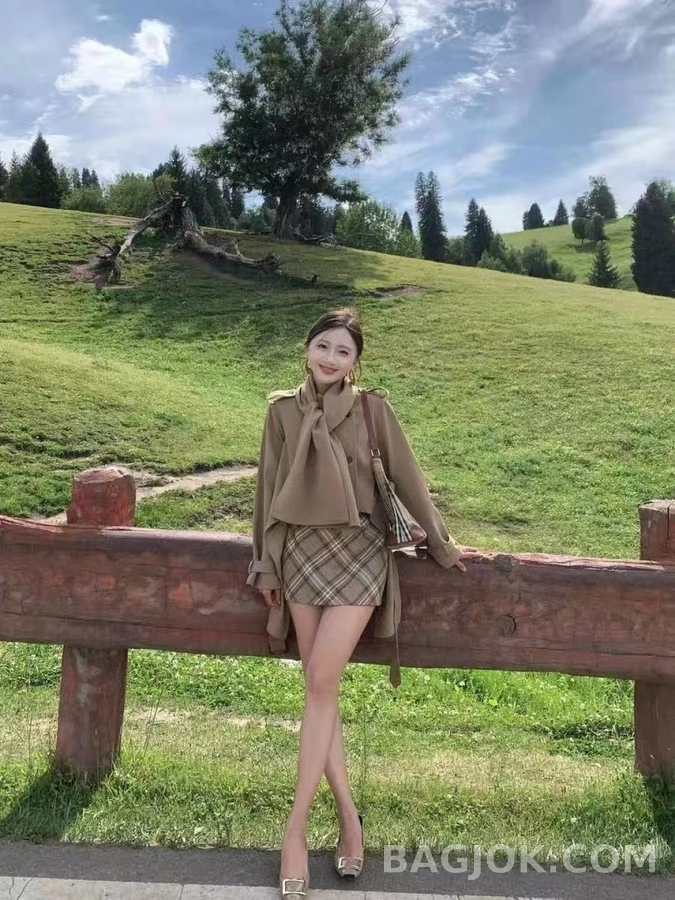 버버리 버버리 체크 A라인 미니 스커트 상세 이미지