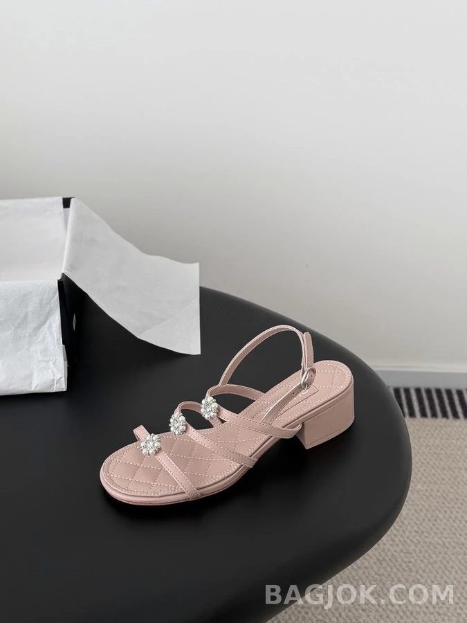 샤넬 샤넬 진주 까멜리아 장식 샌들 상세 이미지