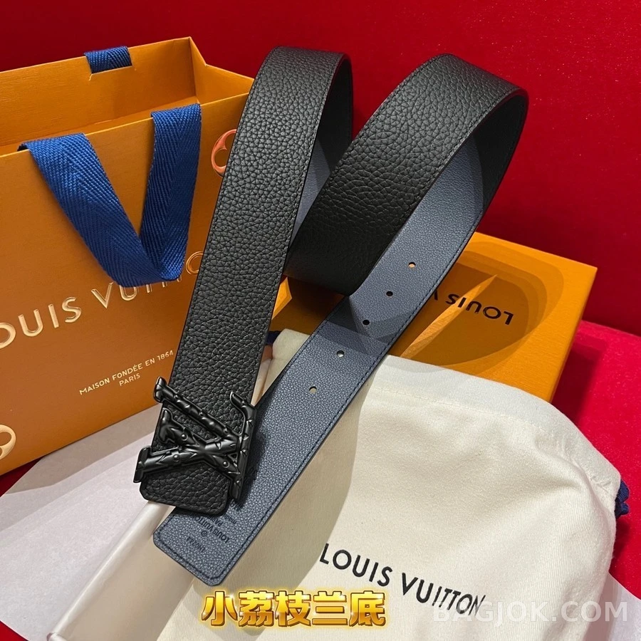 루이비통 루이비통 4.0cm 로고 가죽 벨트 상세 이미지