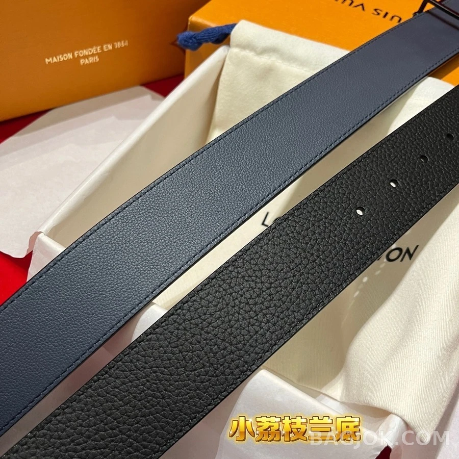 루이비통 루이비통 4.0cm 로고 가죽 벨트 상세 이미지