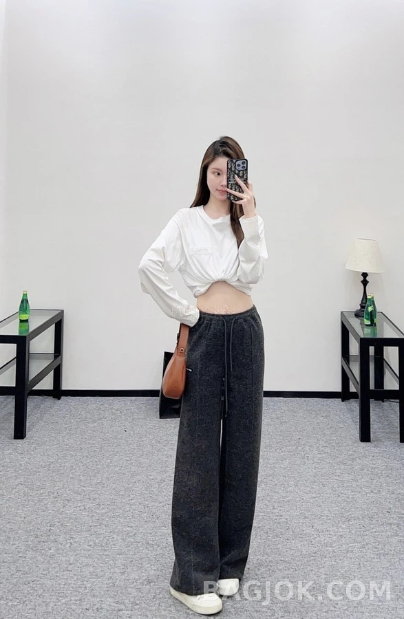 미우미우 미우미우 드로스트링 와이드 팬츠 상세 이미지