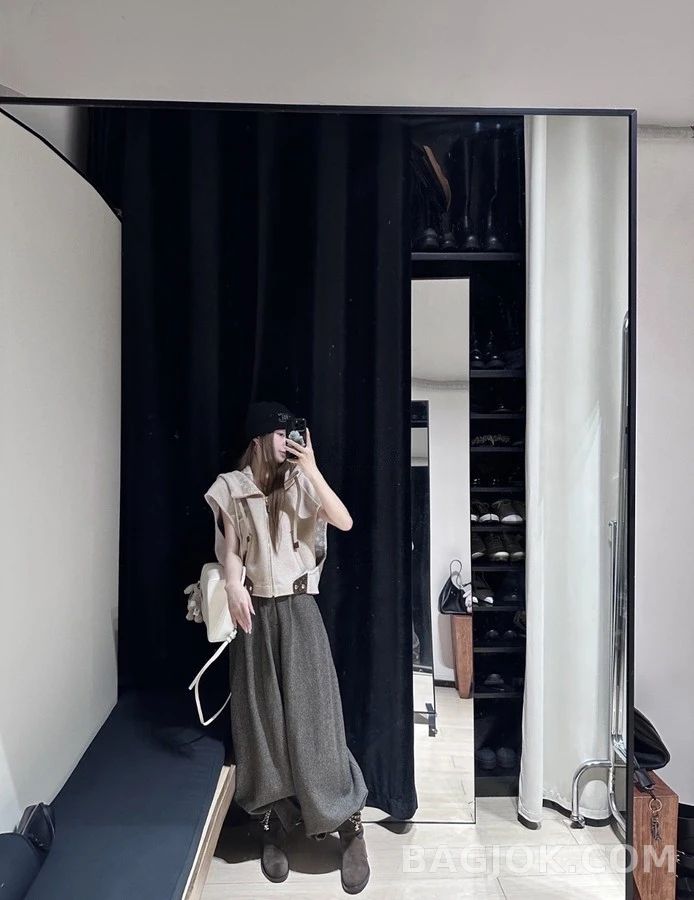 샤넬 샤넬 체인 클로버 스웨이드 앵클 부츠 상세 이미지