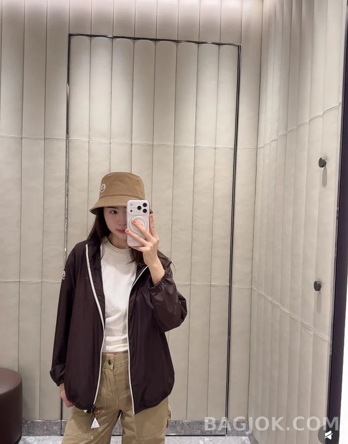 몽클레어 몽클레어 후드 바람막이 상세 이미지