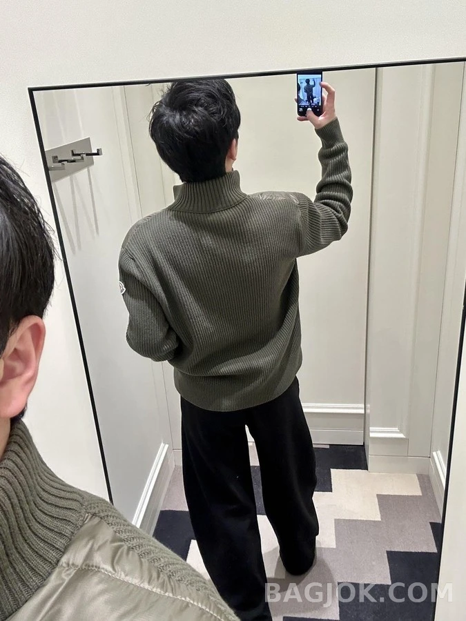 몽클레어 몽클레어 패딩 패널 니트 가디건 상세 이미지