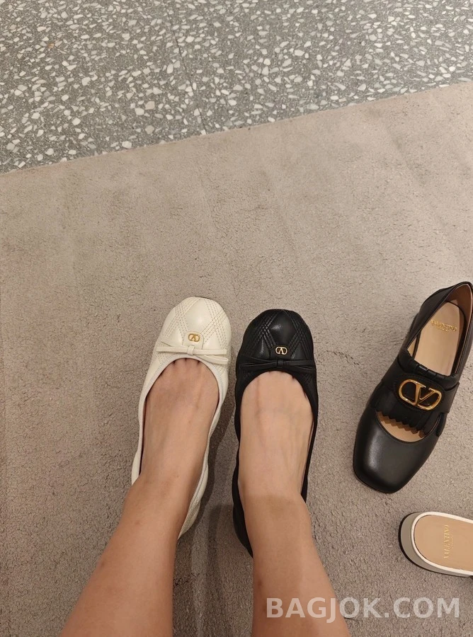 발렌티노 발렌티노 퀼팅 리본 발레 플랫 상세 이미지