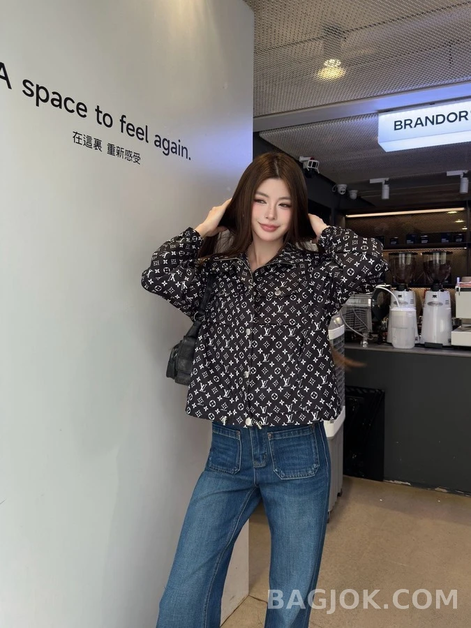 루이비통 루이비통 모노그램 프린트 자켓 상세 이미지