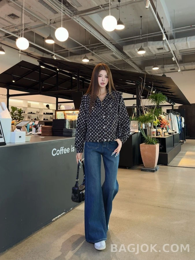 루이비통 루이비통 모노그램 프린트 자켓 상세 이미지