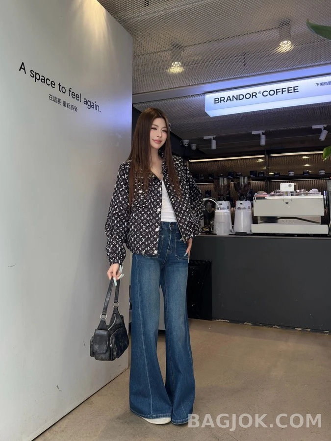 루이비통 루이비통 모노그램 프린트 자켓 상세 이미지