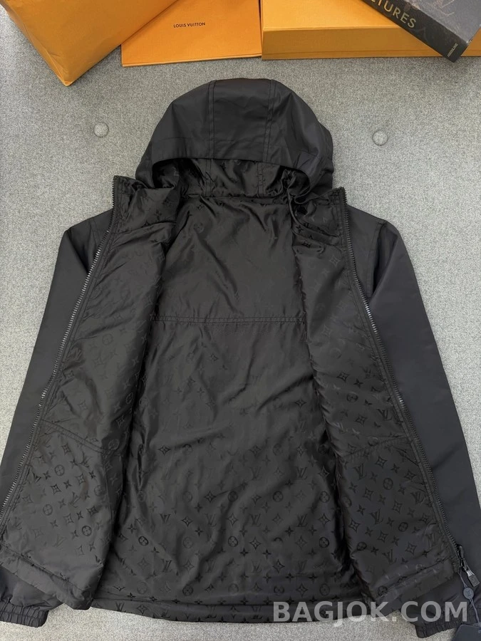 루이비통 루이비통 모노그램 양면 방풍 자켓 상세 이미지