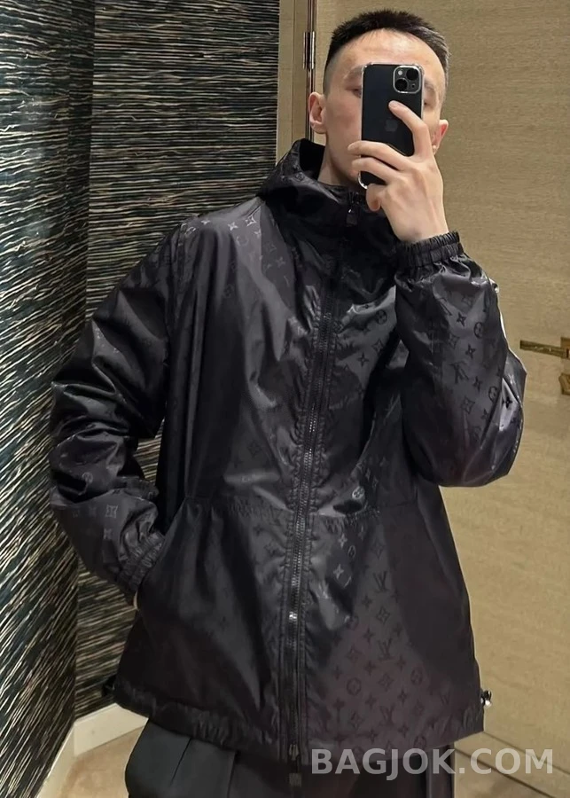 루이비통 루이비통 모노그램 양면 방풍 자켓 상세 이미지