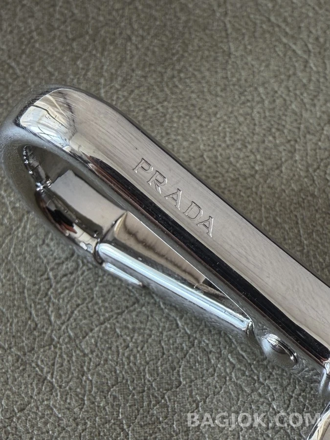 프라다 프라다 사피아노 키링 상세 이미지