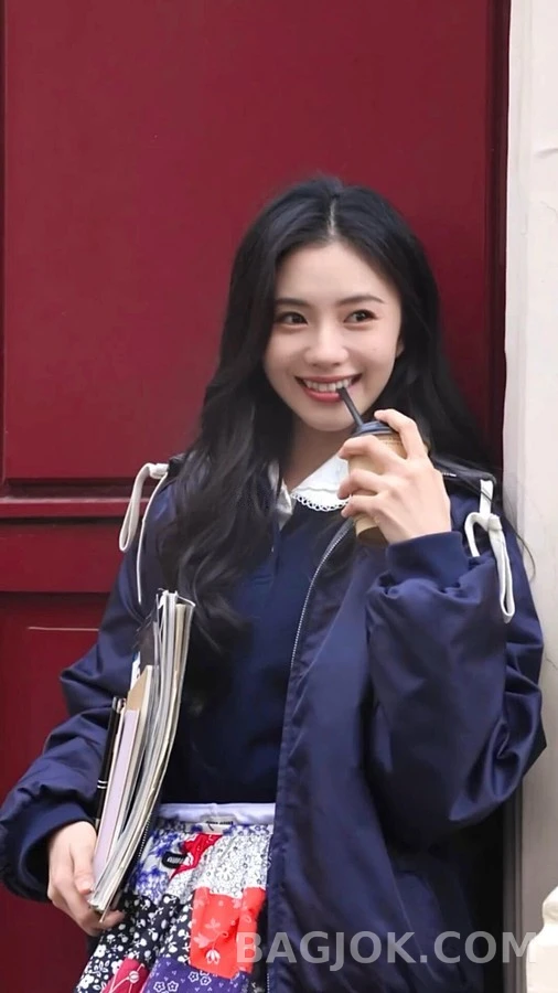 미우미우 미우미우 리버서블 플리스 자켓 상세 이미지