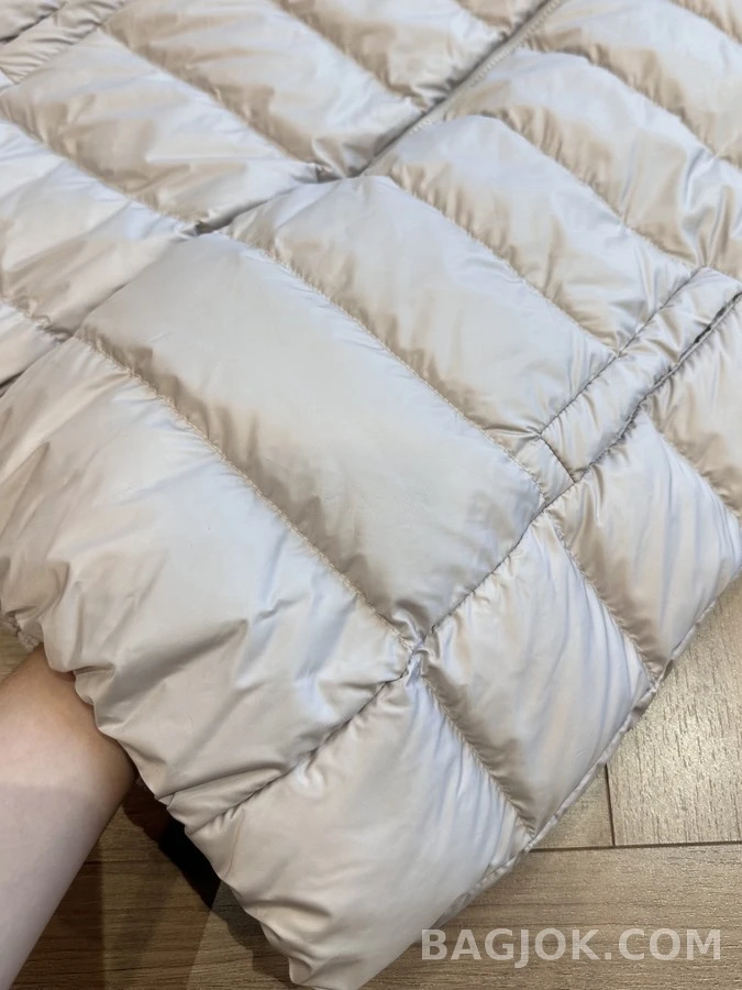 브루넬로 쿠치넬리 브루넬로 쿠치넬리 캐시미어 배색 후드 니트 상세 이미지