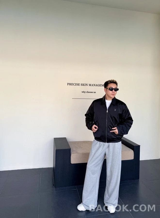 루이비통 루이비통 모노그램 자카드 리버서블 자켓 상세 이미지