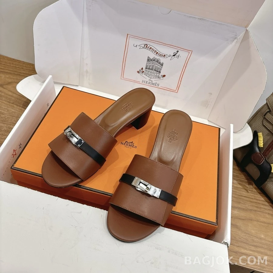 에르메스 에르메스 Gigi 켈리 버클 가죽 뮬 상세 이미지