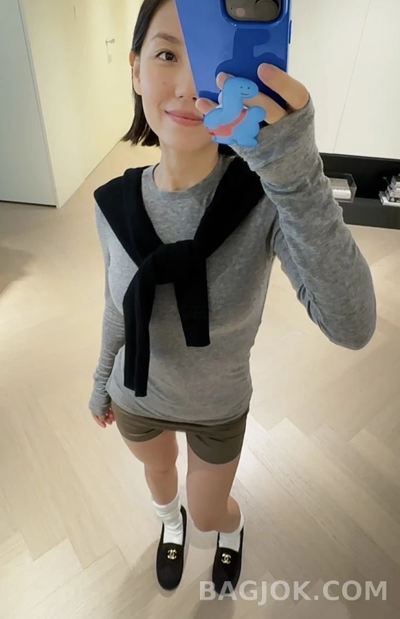샤넬 샤넬 로고 스웨이드 퍼 로퍼 상세 이미지