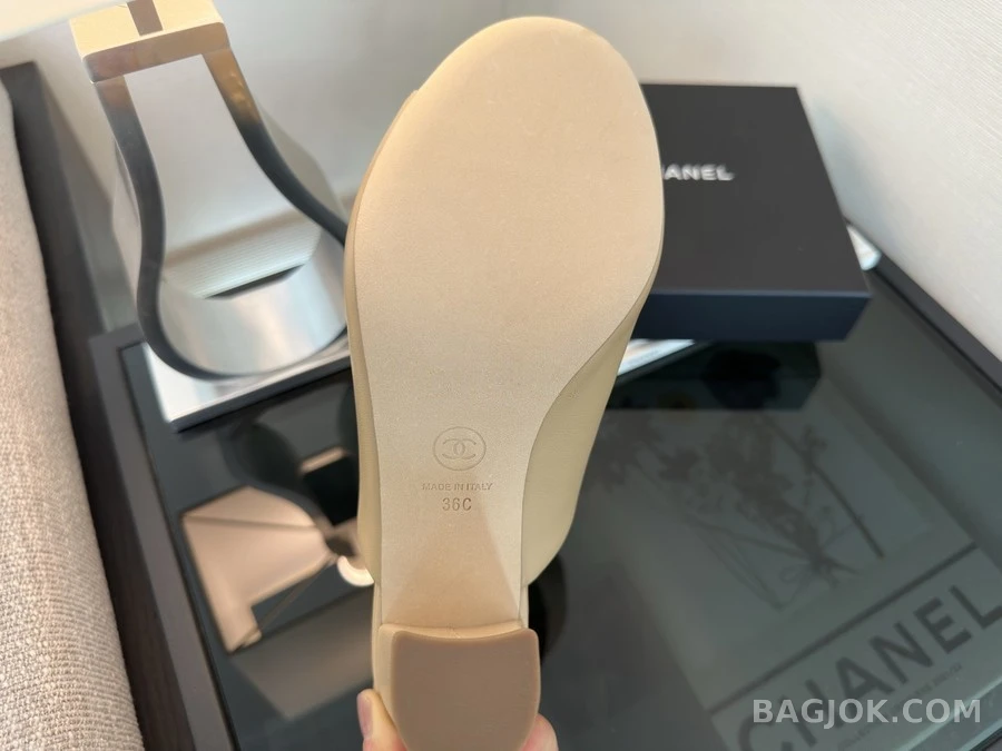샤넬 샤넬 로고 블록힐 샌들 상세 이미지